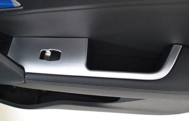 Porcellana Parti interne automatiche della disposizione di Hyundai IX25 2014, copertura di Handrest del cromo dell'ABS fornitore